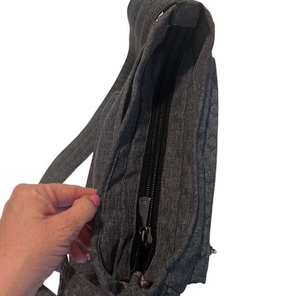 Lug Hopscotch Grey Multiple Pockets RFID Crossbody - Picture 6 of 13